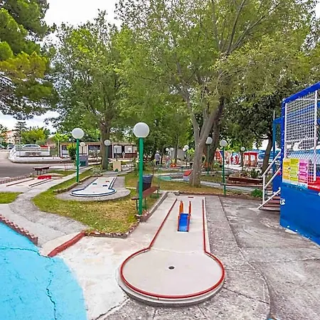 Paviljoni Slaven Crikvenica