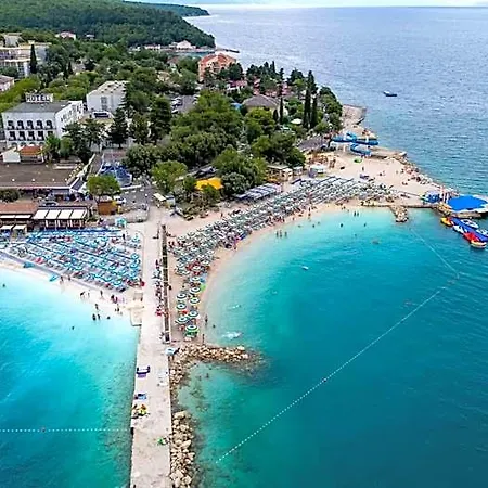 Paviljoni Slaven Hotel 3*
